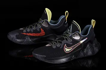 Nike Giannis Immortality Force Field  - 2