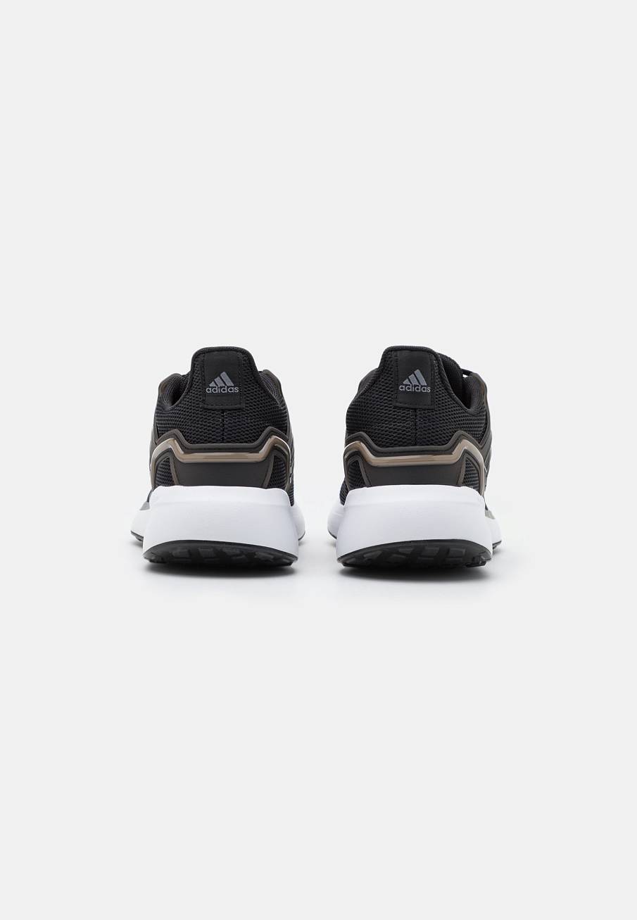 Фото № 3 с приближением к товару «‎Adidas Eq19 Run»