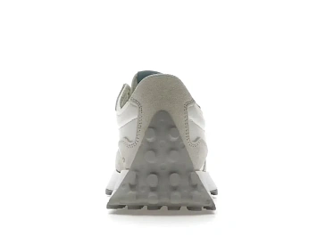 New Balance 327 - 4