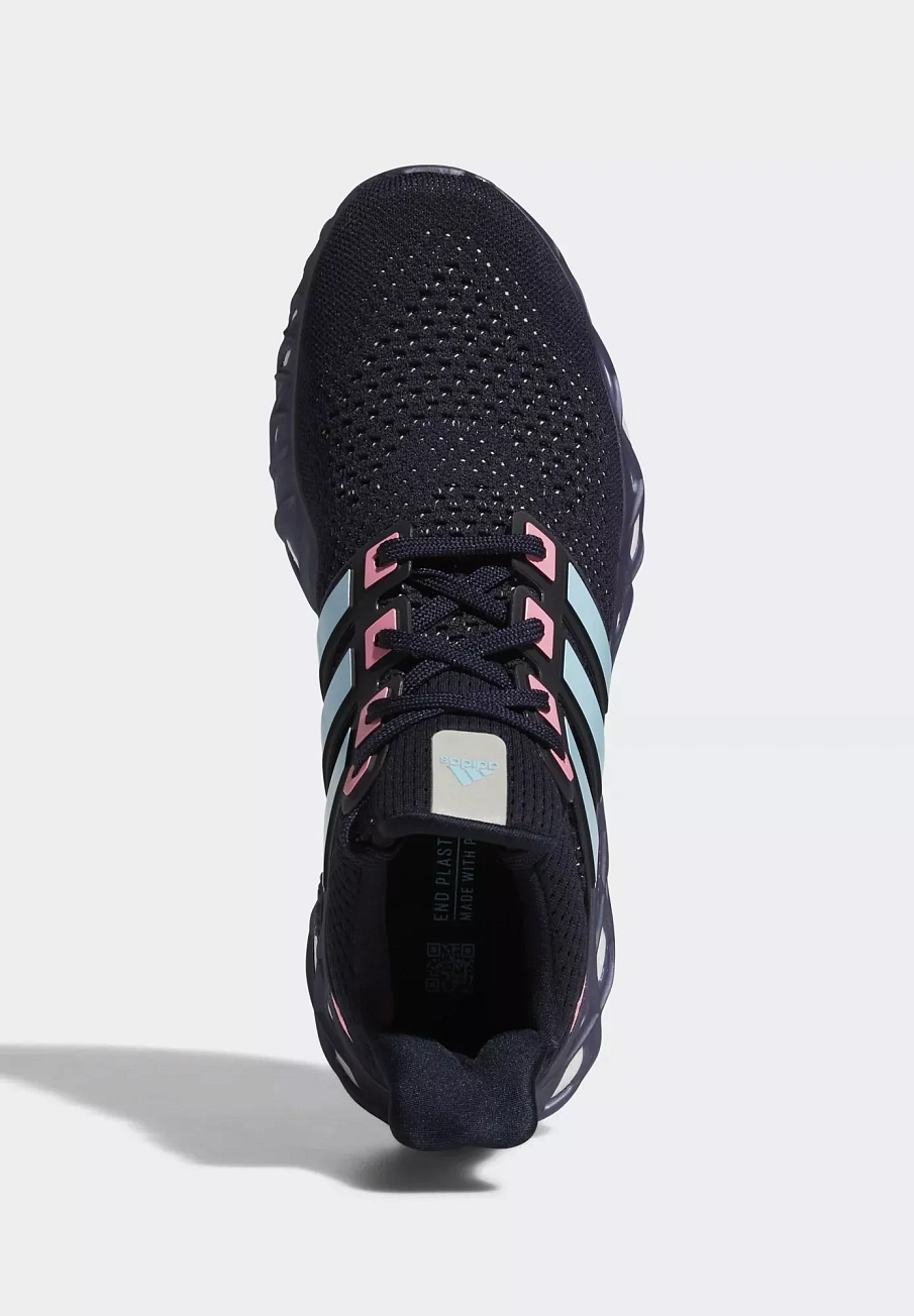 Фото № 2 с приближением к товару «‎ULTRABOOST WEB DNA UNISEX»