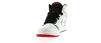 Фото № 2 с приближением к товару «‎Jordan 1 SB Lance Mountain White»