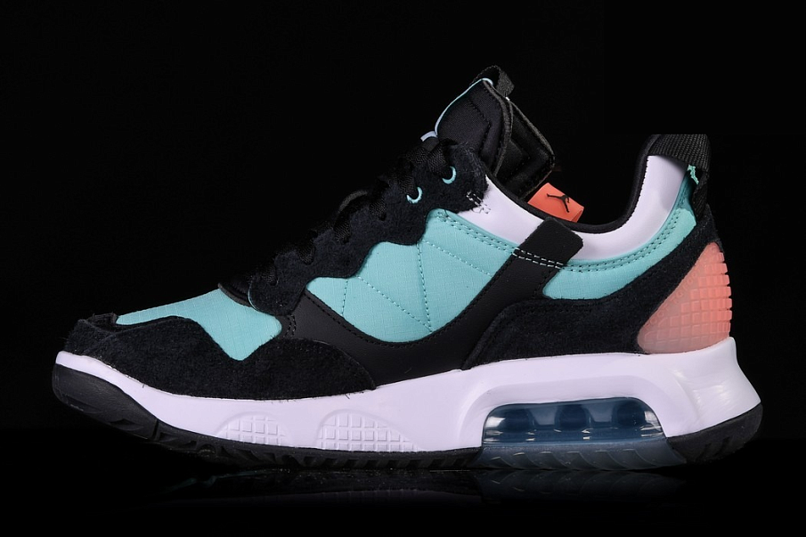 Фото № 3 с приближением к товару «‎Nike Air Jordan Ma2 Tropical »