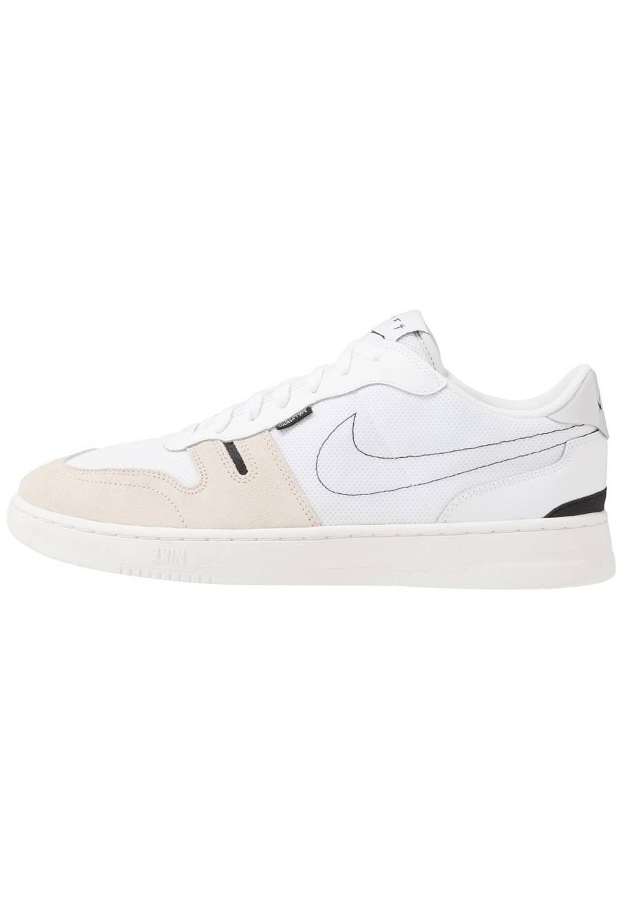 Фото № 1 с приближением к товару «‎Nike Squash Type »