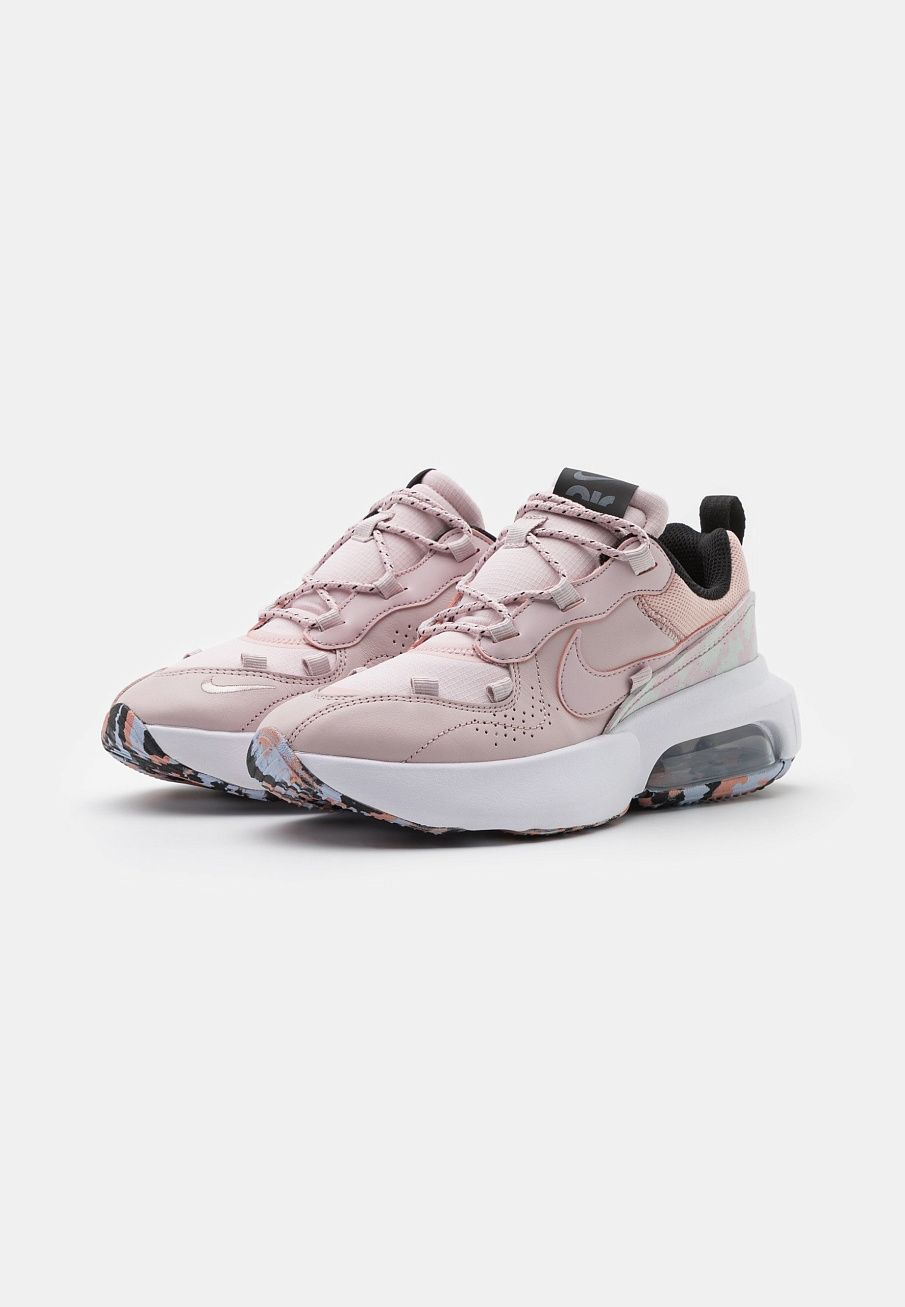 Фото № 3 с приближением к товару «‎Nike Air Max Viva »