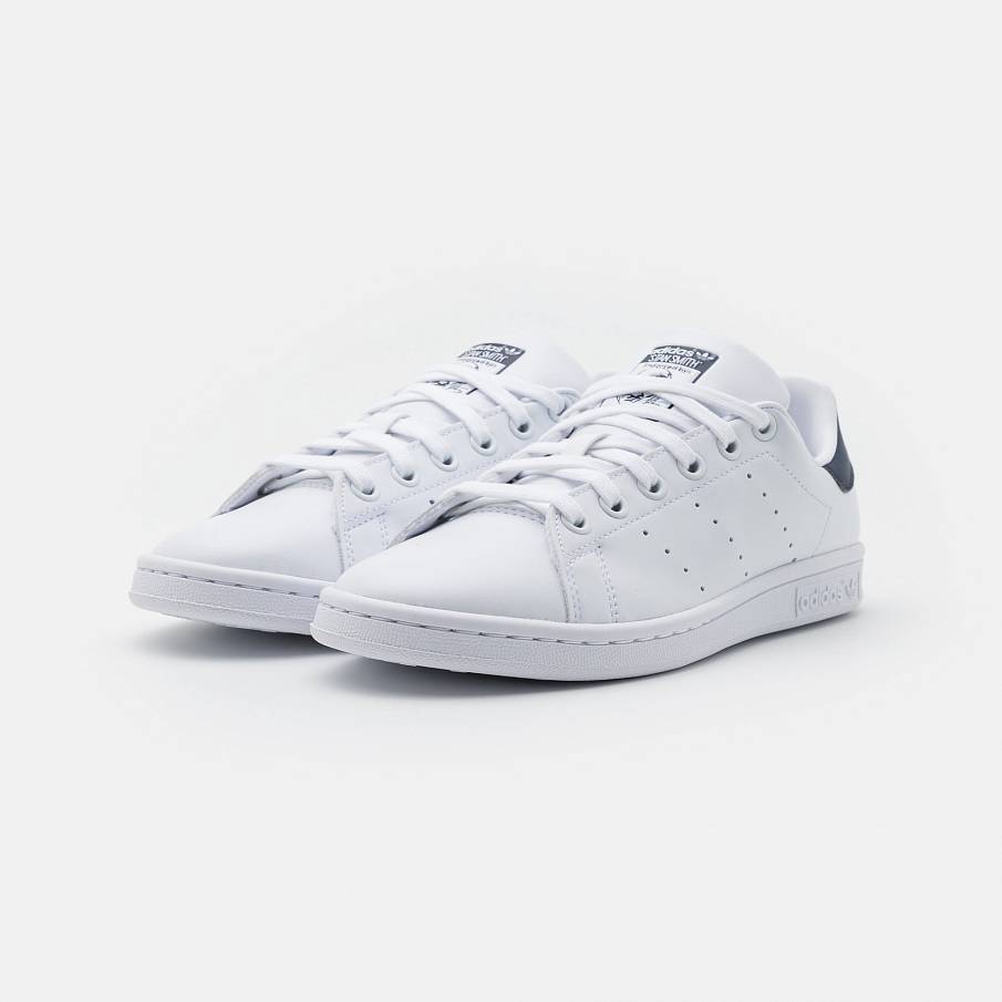 Фото № 3 с приближением к товару «‎Adidas Stan Smith »