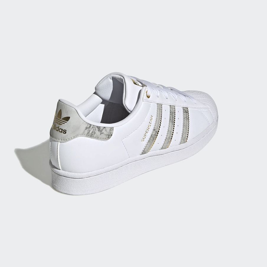 Фото № 2 с приближением к товару «‎Adidas Superstar »