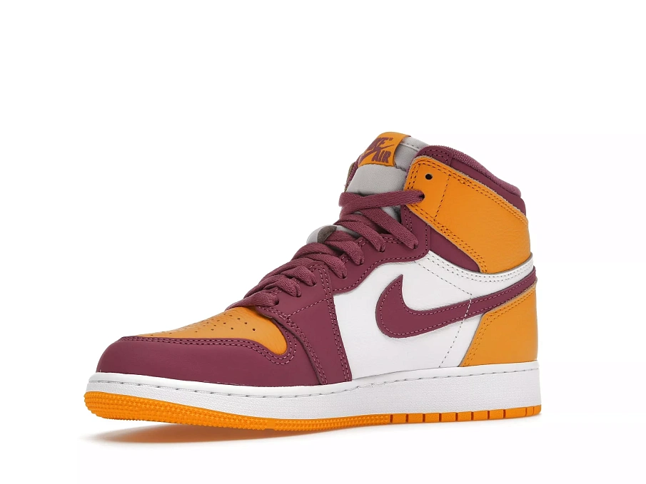 Фото № 3 с приближением к товару «‎Jordan 1 Retro High OG Brotherhood »