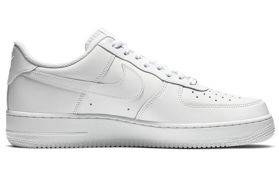 Фото № 2 с приближением к товару «‎Nike Air Force 1'07 White»