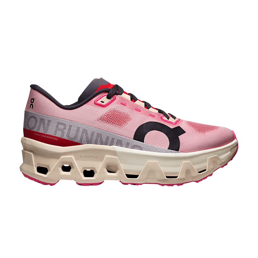 Фото № 1 с приближением к товару «‎Women's Cloudmonster Hyper Pink Red Cream»