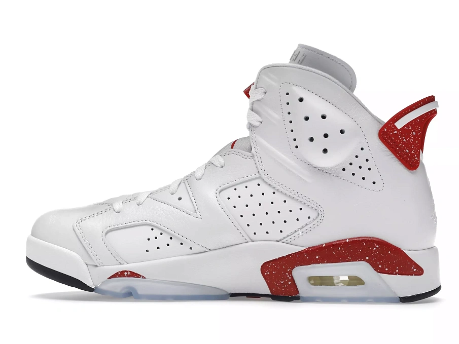 Фото № 6 с приближением к товару «‎Jordan 6 Retro Red Oreo»
