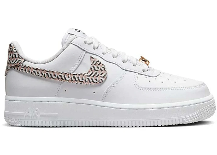Фото № 1 с приближением к товару «‎Nike Air Force 1 Low LX United in Victory White »
