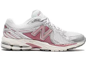 New Balance 860v2