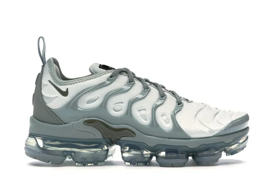 Фото № 1 с приближением к товару «‎Nike Air VaporMax Plus Light Silver Mica Green »