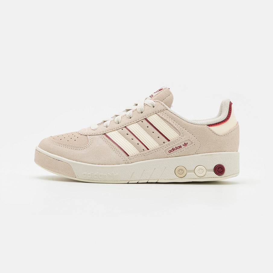 Фото № 1 с приближением к товару «‎Adidas G.s. Court »