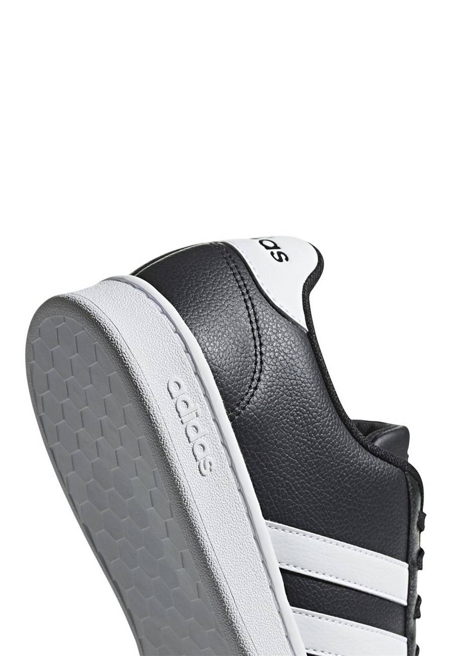 Фото № 5 с приближением к товару «‎Кроссовки Adidas SPAD142A020-Q11»