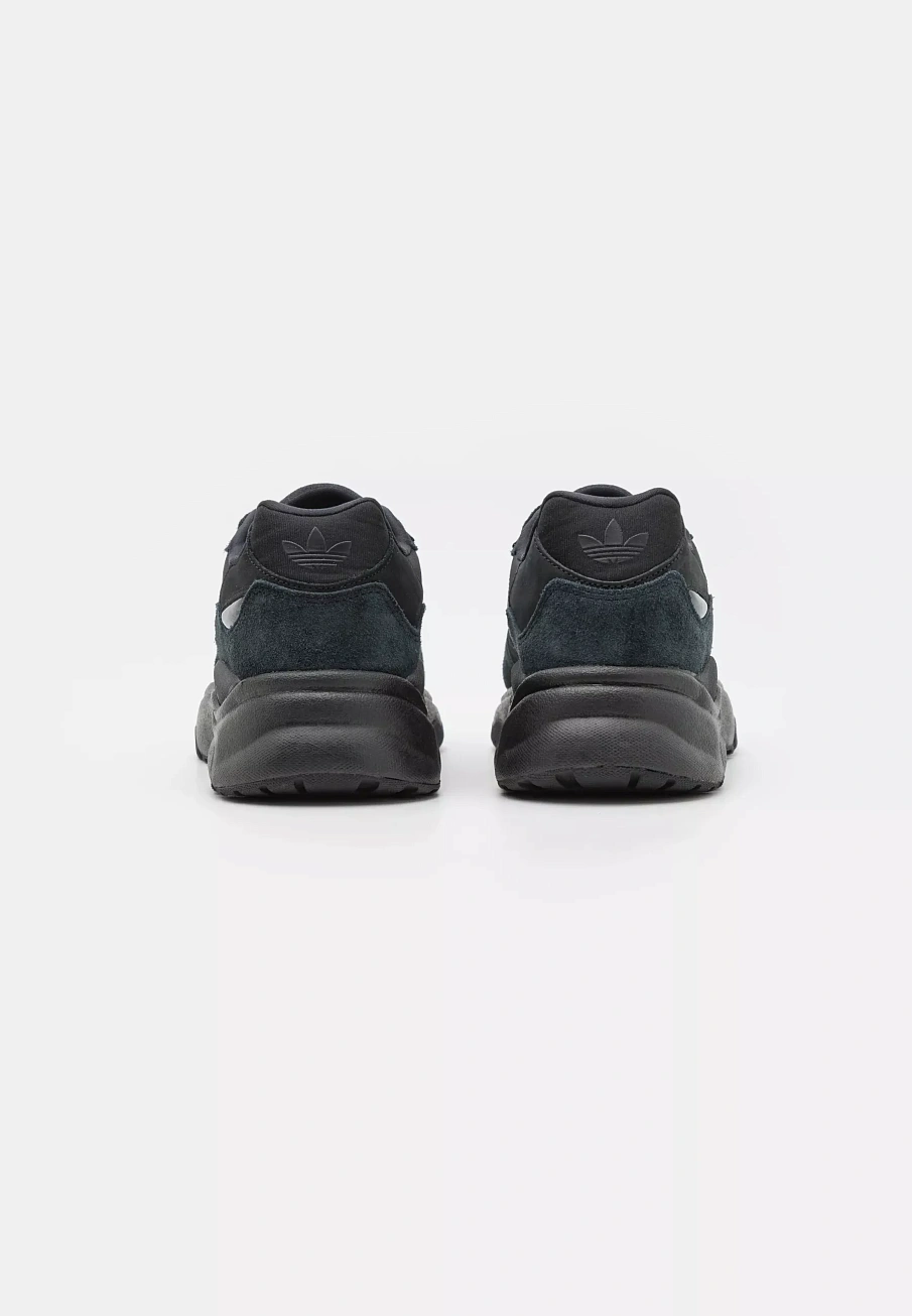 Фото № 2 с приближением к товару «‎RETROPY F90 UNISEX»