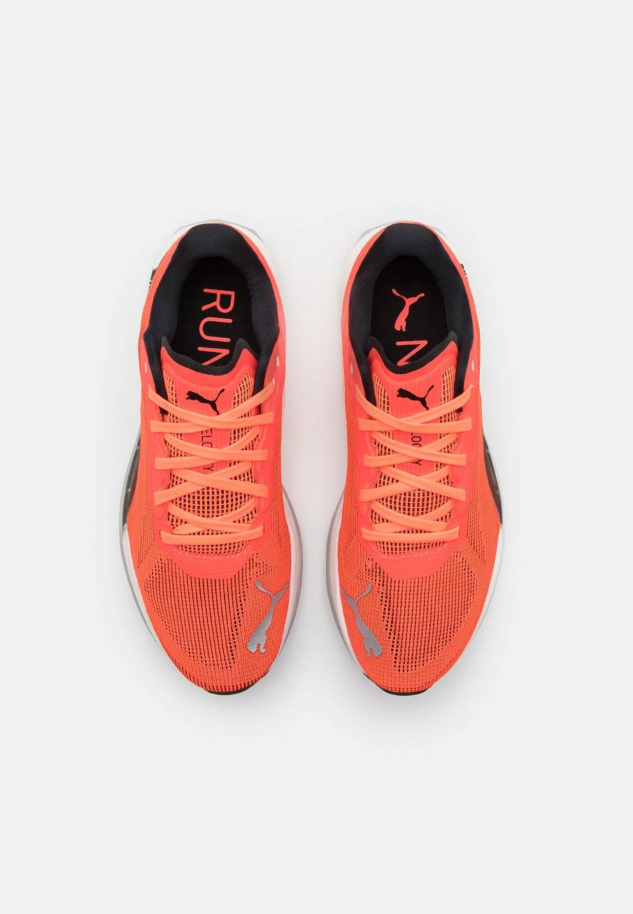 Фото № 4 с приближением к товару «‎Puma Velocity Nitro»