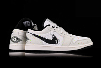 Фото № 3 с приближением к товару «‎Nike Air Jordan 1 Retro SE Brushstroke Swoosh Paint Splatter »