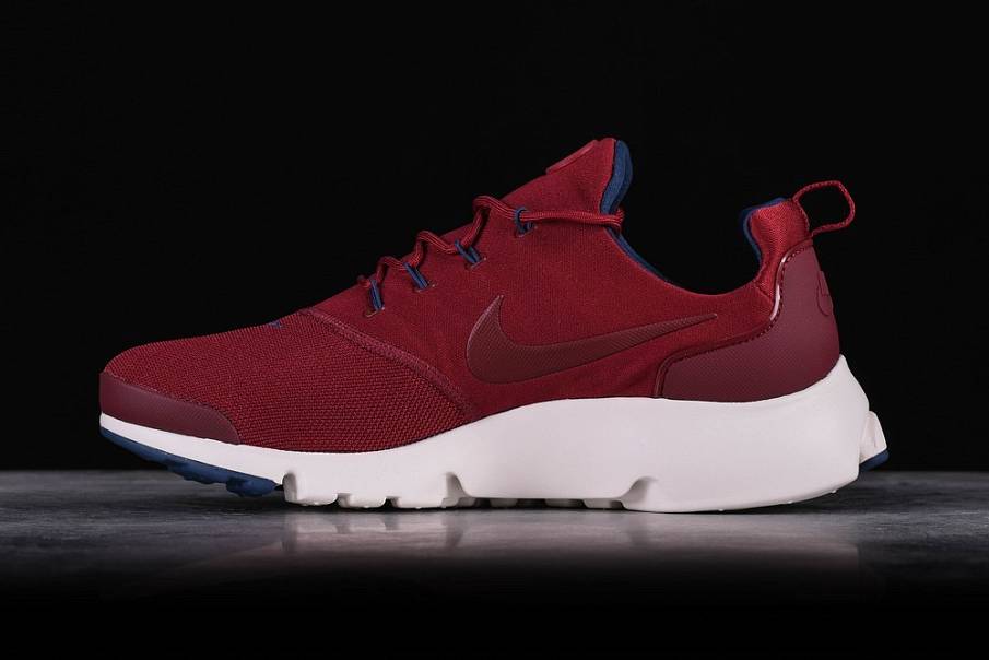 Фото № 1 с приближением к товару «‎Nike Air Presto Fly Team»