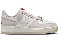 Фото № 1 с приближением к товару «‎Nike Air Force 1 Low '07 LX»