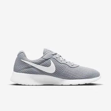 Nike Tanjun (DJ6258-002) - 3