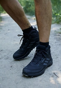 Фото № 1 с приближением к товару «‎TERREX  MID GTX»