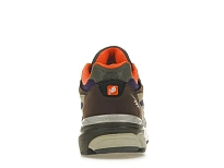 Фото № 4 с приближением к товару «‎New Balance 990v3»