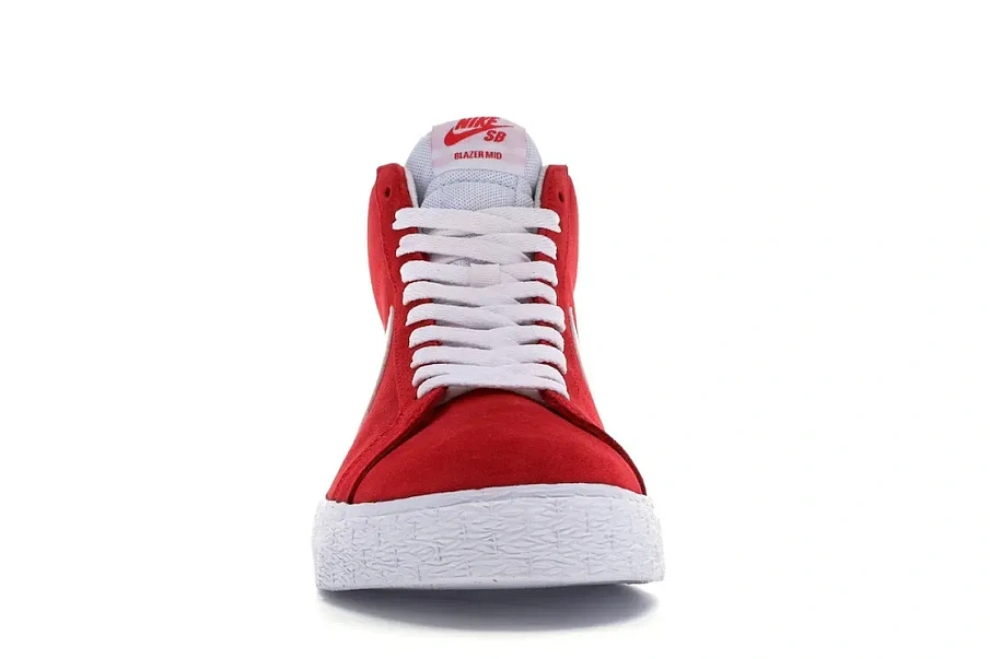 Фото № 2 с приближением к товару «‎Nike SB Blazer Mid Red Suede (2017)»