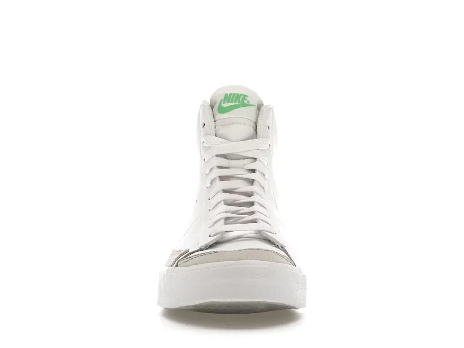 Фото № 2 с приближением к товару «‎Nike Blazer Mid 77»