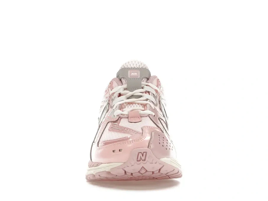 Фото № 2 с приближением к товару «‎New Balance 1906R»