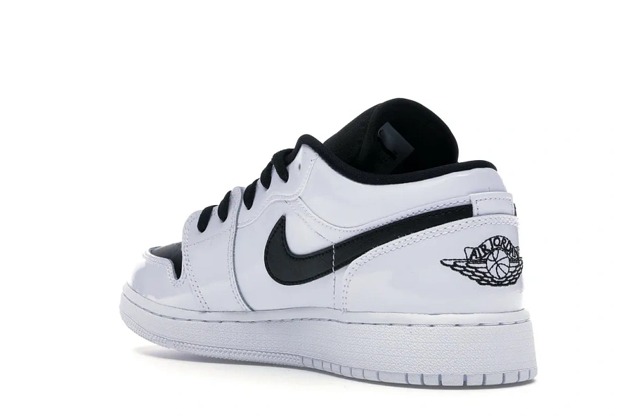 Фото № 6 с приближением к товару «‎Jordan 1 Low White Black »