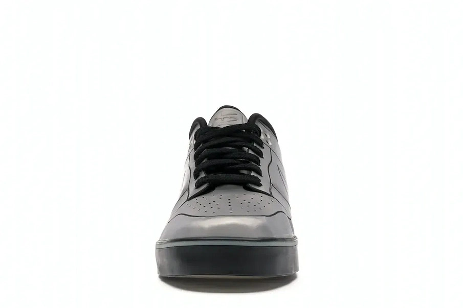 Фото № 2 с приближением к товару «‎Nike Dunk Low 6.0 SE Delorean DMC-12»