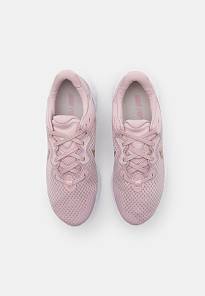 Фото № 2 с приближением к товару «‎Nike Renew Run 2»