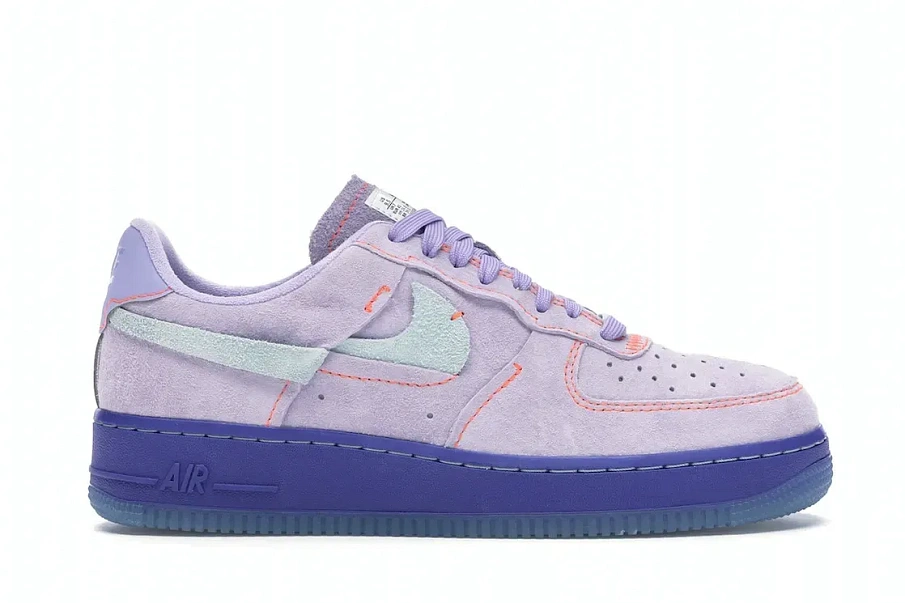 Фото № 1 с приближением к товару «‎Nike Air Force 1 LX Purple Agate »