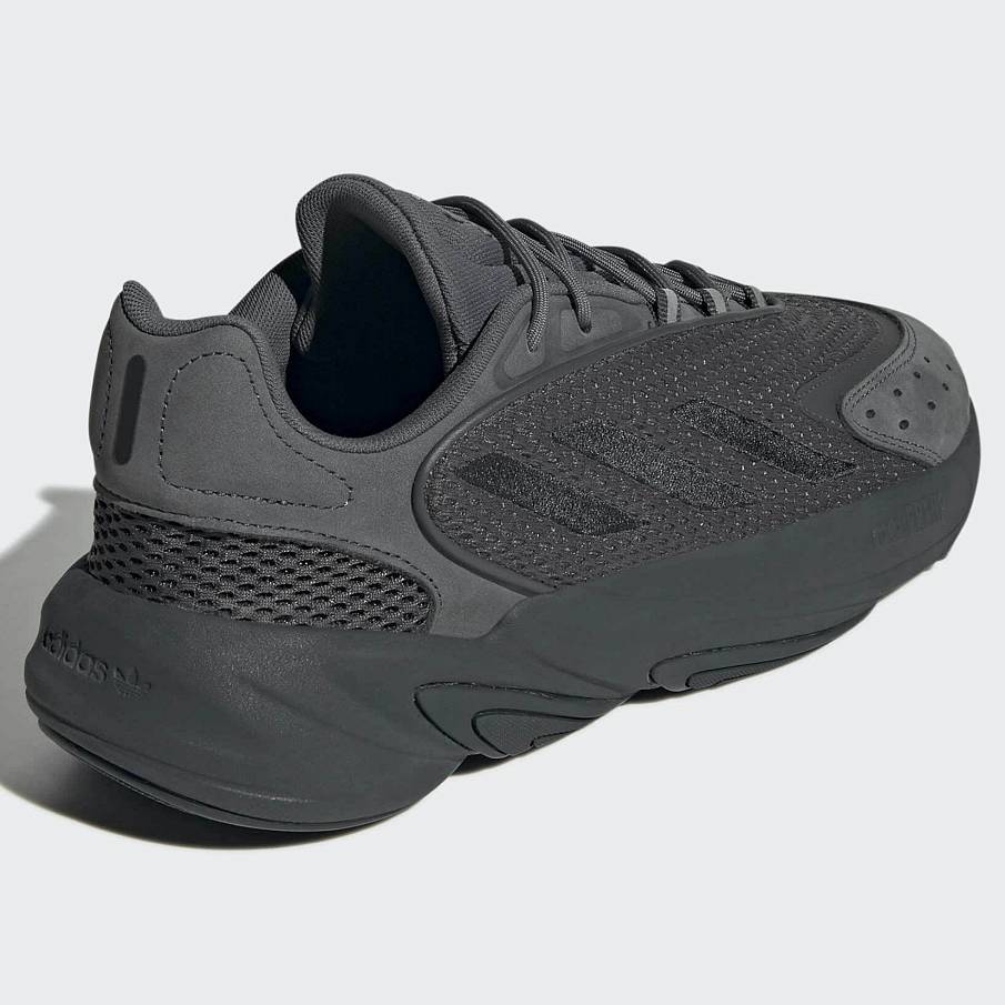 Фото № 4 с приближением к товару «‎Adidas Ozelia »