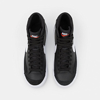 Фото № 4 с приближением к товару «‎Nike Blazer 77 »