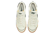 Фото № 4 с приближением к товару «‎ Nike Blazer low Skate shoes»