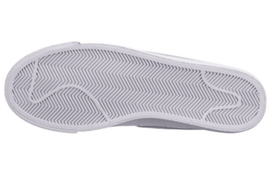 Фото № 4 с приближением к товару «‎Nike SB Zoom Blazer Low NBA White»