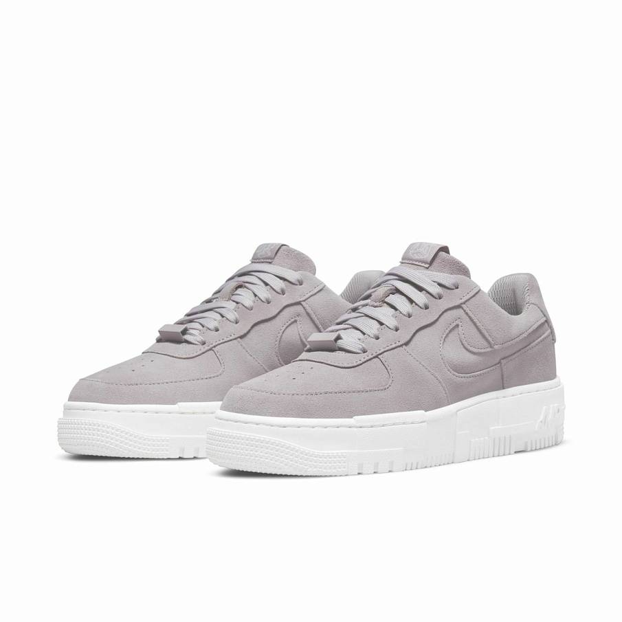 Фото № 5 с приближением к товару «‎Nike Af1 Pixel »
