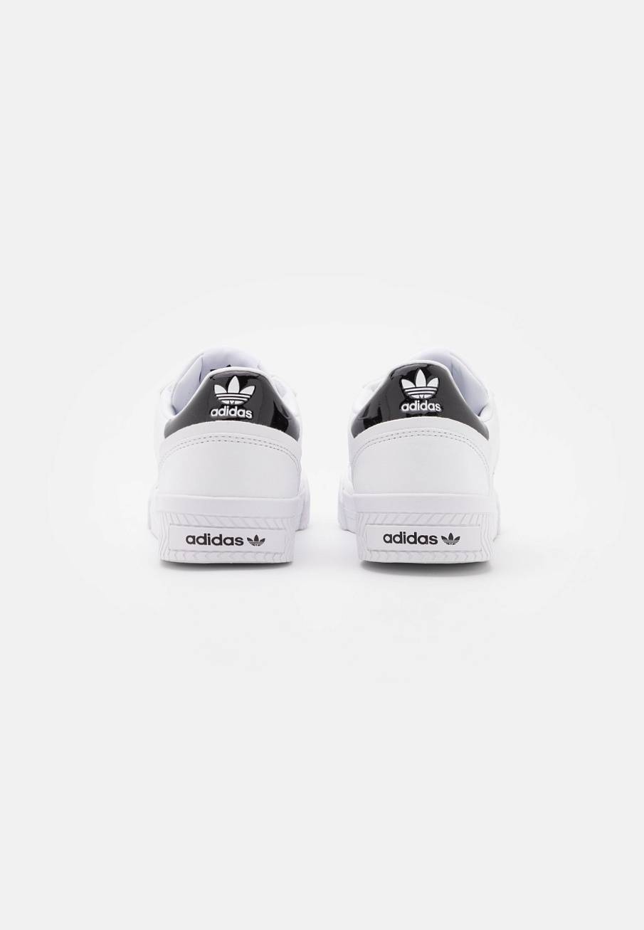 Фото № 4 с приближением к товару «‎Adidas Court Tourino »