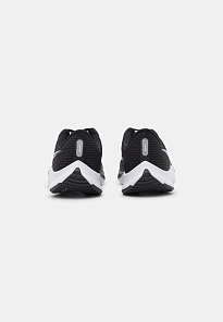 Фото № 2 с приближением к товару «‎Nike Air Zoom Rival Fly 3»