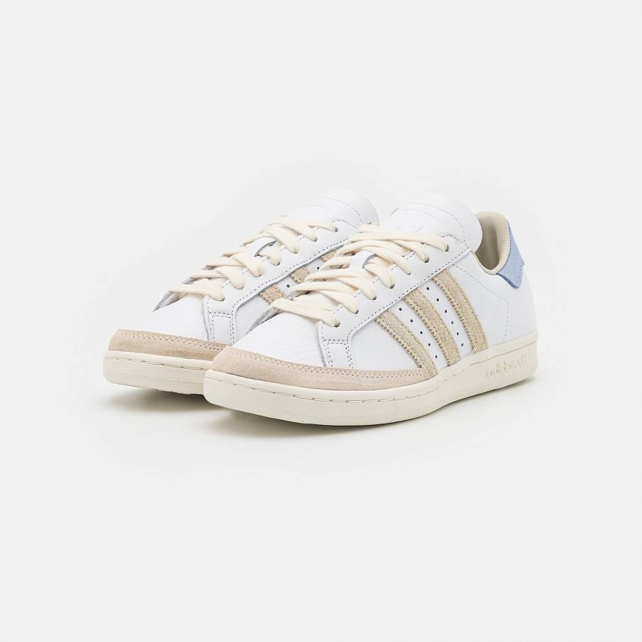 Фото № 3 с приближением к товару «‎Adidas National OG »