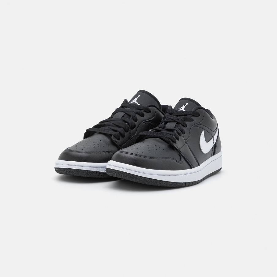 Фото № 2 с приближением к товару «‎Jordan Wmns Air 1 365 »