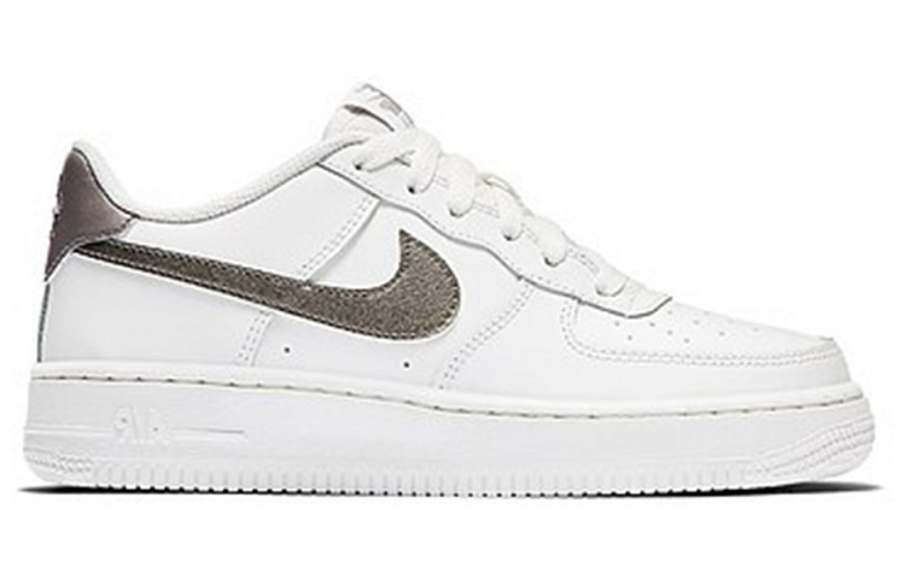 Фото № 2 с приближением к товару «‎Nike AIR FORCE 1 (GS) Low Metallic Silver»