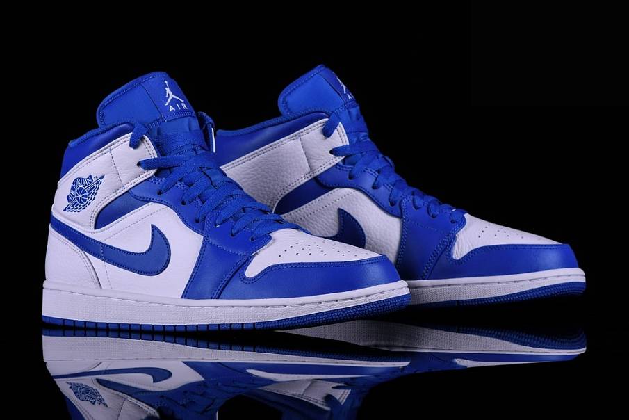 Фото № 3 с приближением к товару «‎Nike Air Jordan 1 Mid Hyper Royal WhiteBlue»