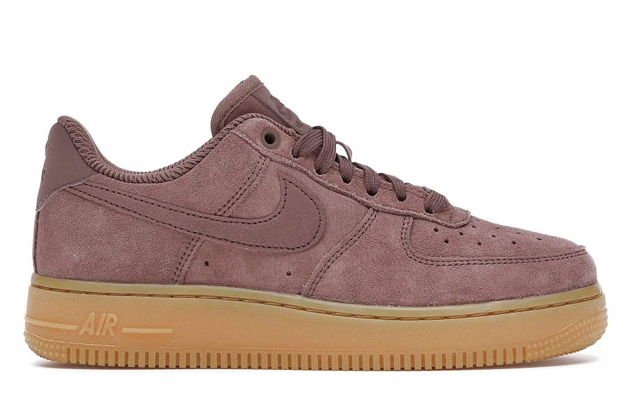Фото № 1 с приближением к товару «‎Nike Air Force 1 Low Smokey Mauve »