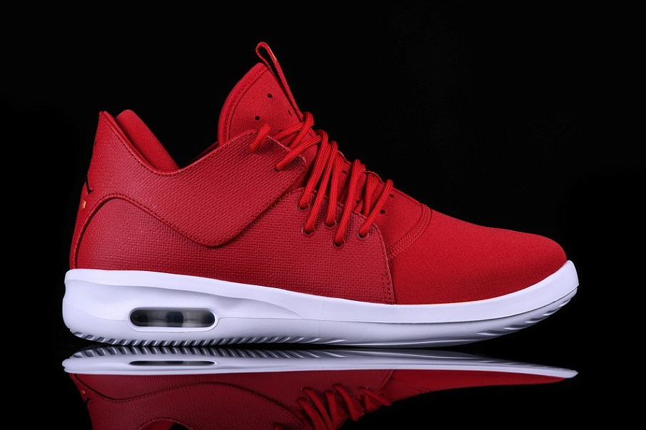 Фото № 1 с приближением к товару «‎Nike Air Jordan First Class Varsity »