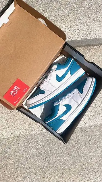 Air Jordan 1 Low "Aquatone" - 2