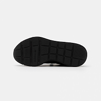 Фото № 4 с приближением к товару «‎Adidas Swift »