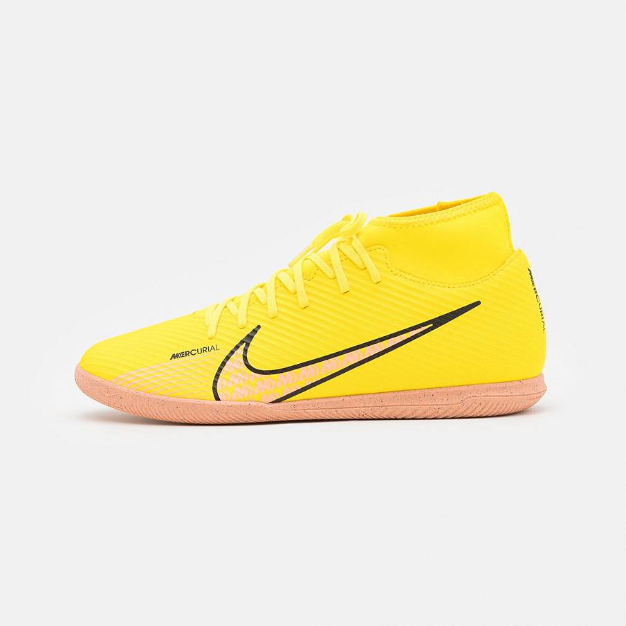 Фото № 1 с приближением к товару «‎Nike 9 Club IC »